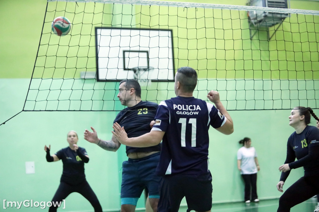 Charytatywny turniej w piłkę siatkową w Głogowie