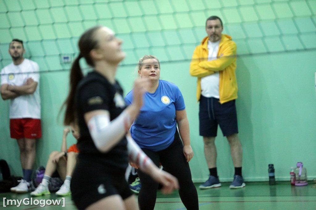 Charytatywny turniej w piłkę siatkową w Głogowie