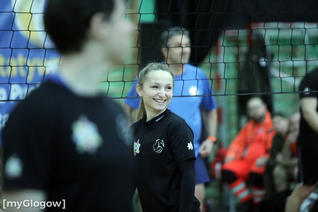 Charytatywny turniej w piłkę siatkową w Głogowie
