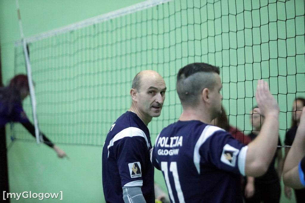 Charytatywny turniej w piłkę siatkową w Głogowie