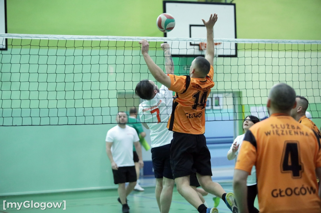 Charytatywny turniej w piłkę siatkową w Głogowie