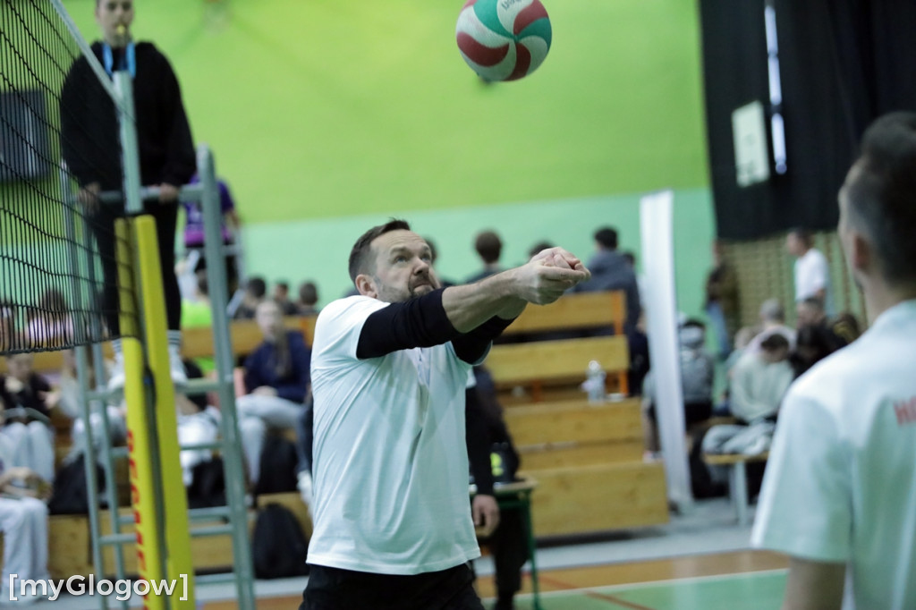 Charytatywny turniej w piłkę siatkową w Głogowie