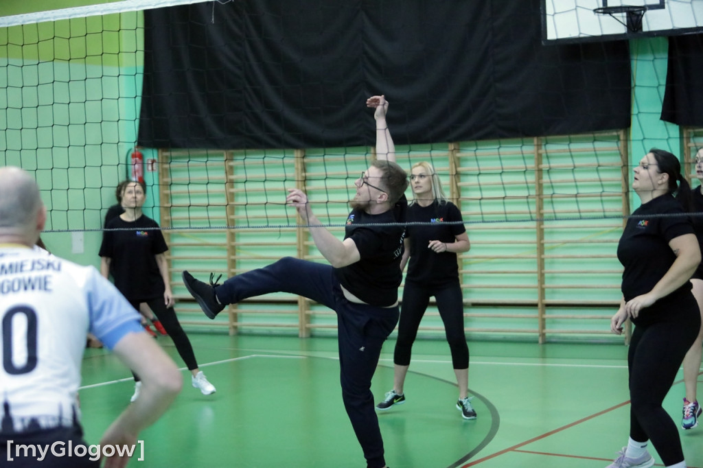 Charytatywny turniej w piłkę siatkową w Głogowie