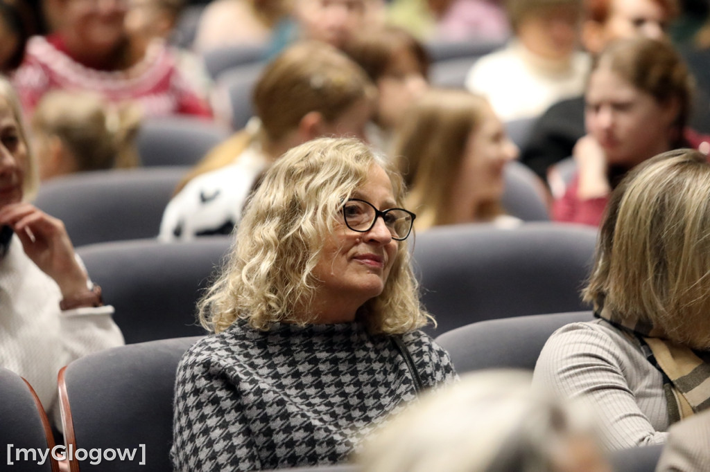 Bajka Samograjka w teatrze w Głogowie