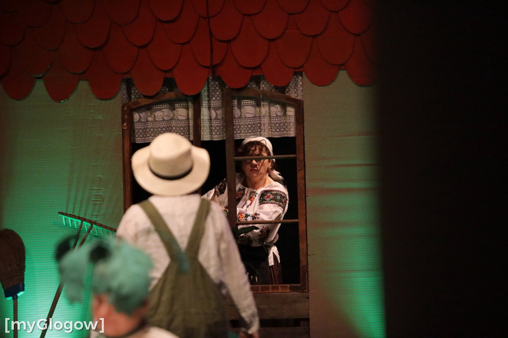 Bajka Samograjka w teatrze w Głogowie