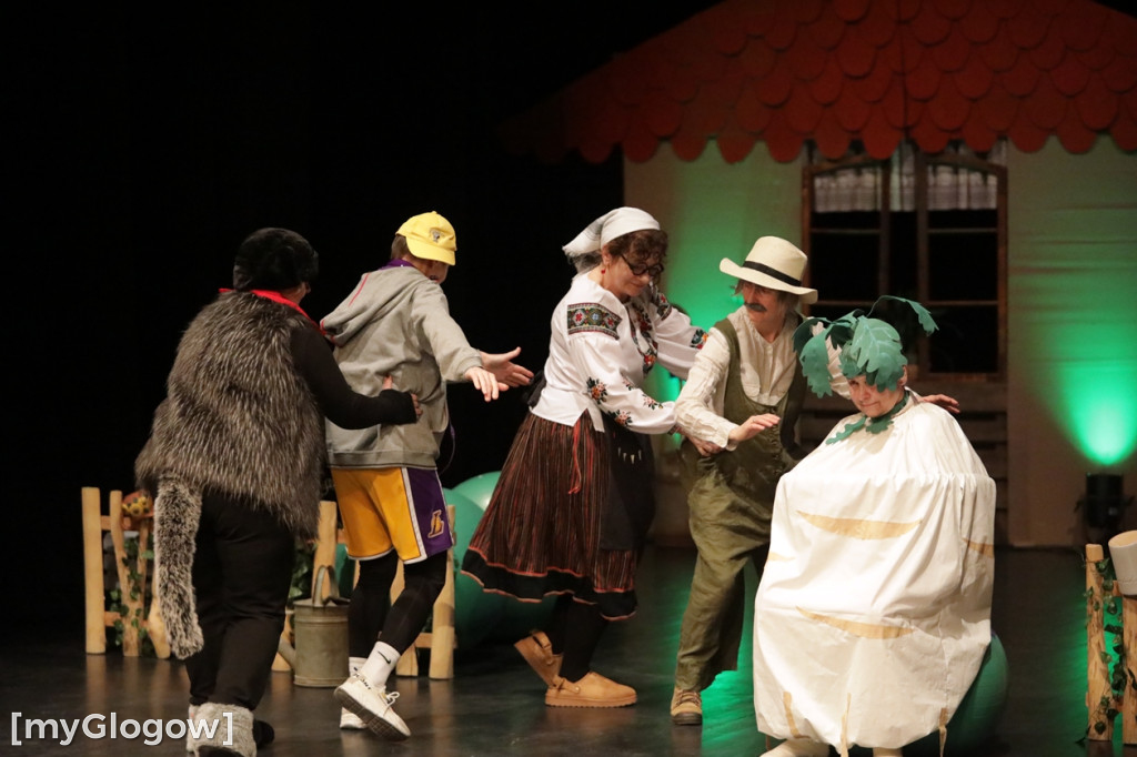 Bajka Samograjka w teatrze w Głogowie