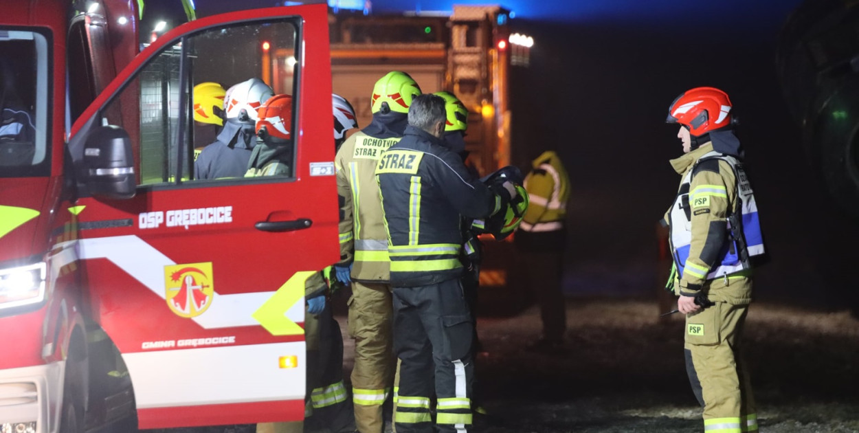 Ciężarówka w rowie pod Głogowem