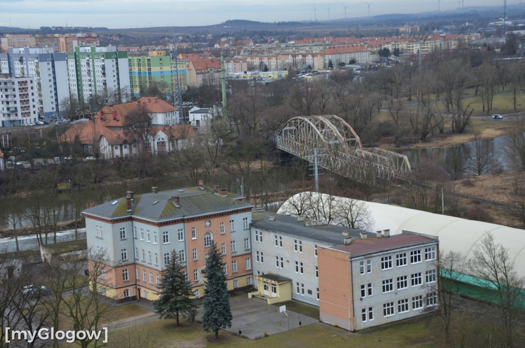 Zima w Twierdzy Głogów - wejście na dwie wieże