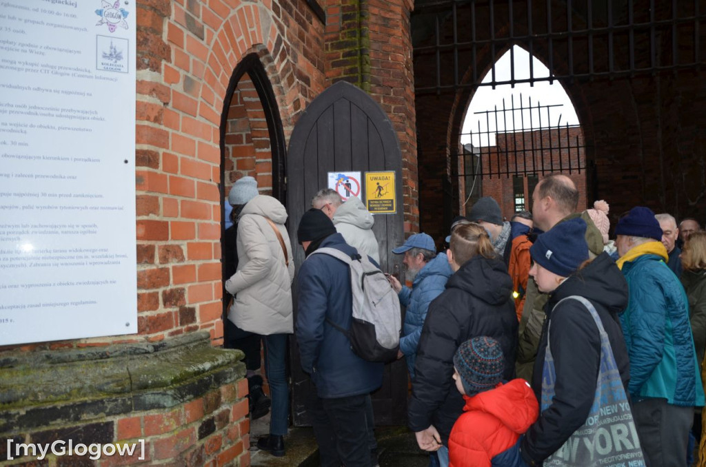 Zima w Twierdzy Głogów - wejście na dwie wieże