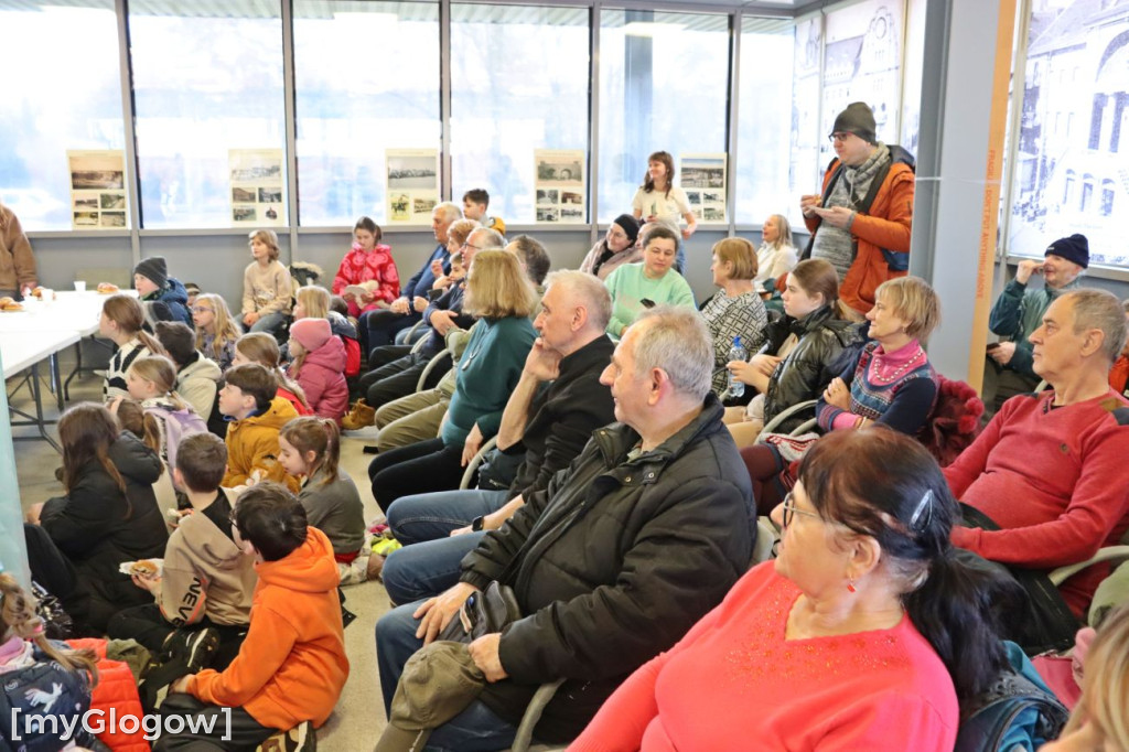 Pączkożarcie w Głogowie