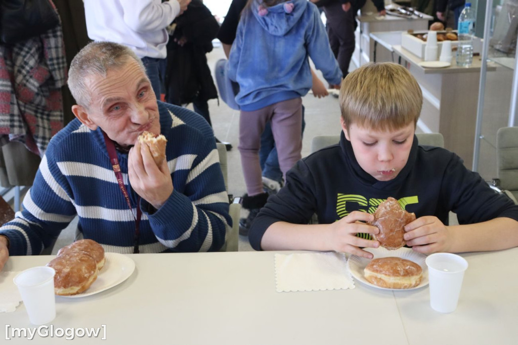 Pączkożarcie w Głogowie