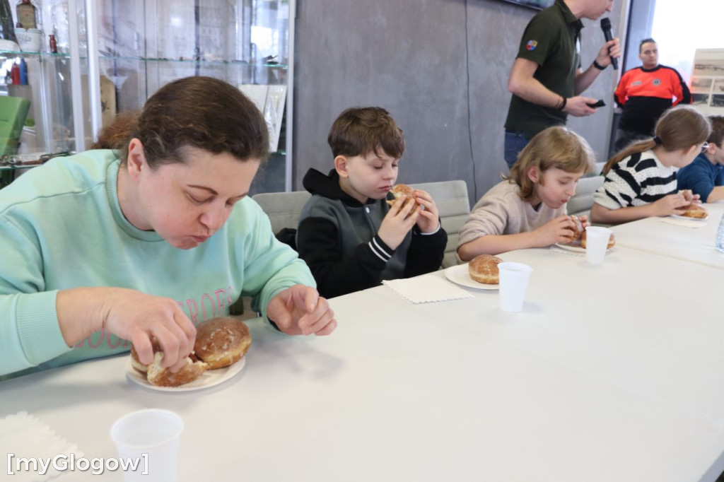 Pączkożarcie w Głogowie