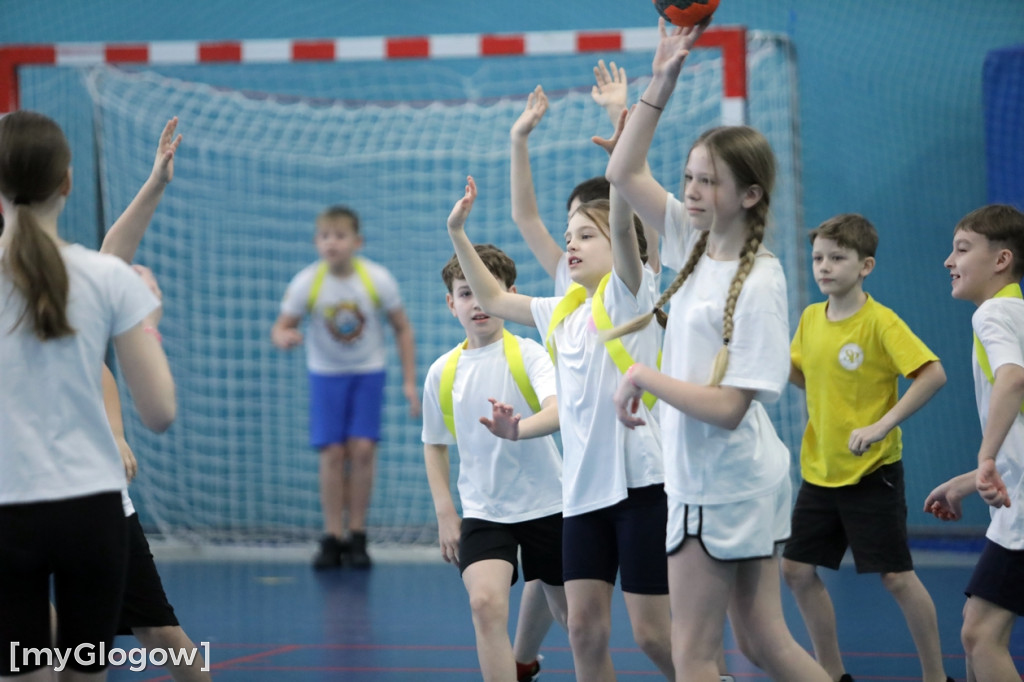 Walentynkowe granie na parkiecie