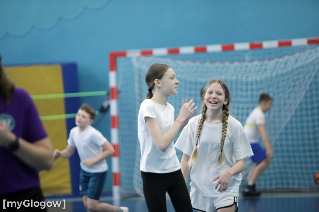 Walentynkowe granie na parkiecie