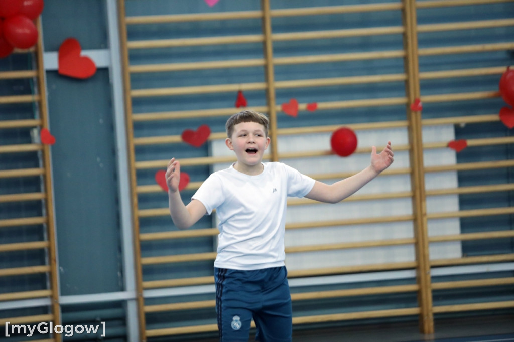 Walentynkowe granie na parkiecie