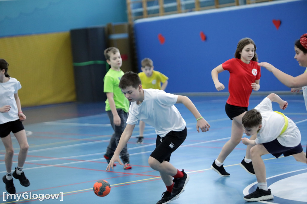 Walentynkowe granie na parkiecie