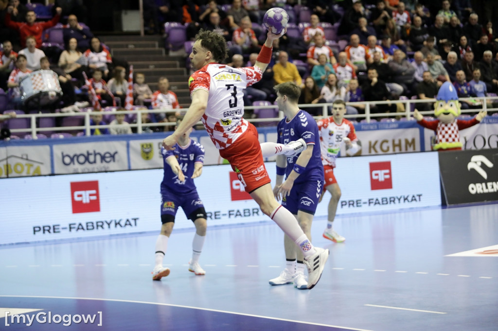 Zacięta walka! Chrobry grał z Wybrzeżem