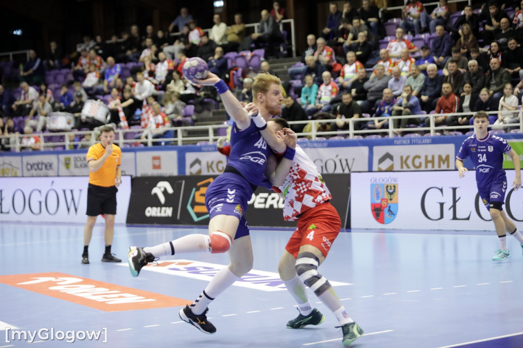 Zacięta walka! Chrobry grał z Wybrzeżem