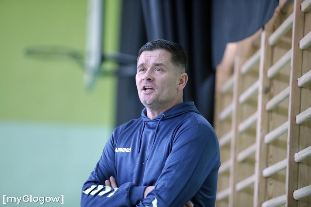 Osiem szkół w turnieju w piłkę ręczną