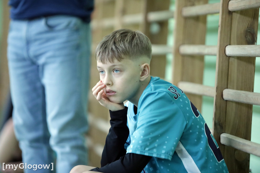 Osiem szkół w turnieju w piłkę ręczną