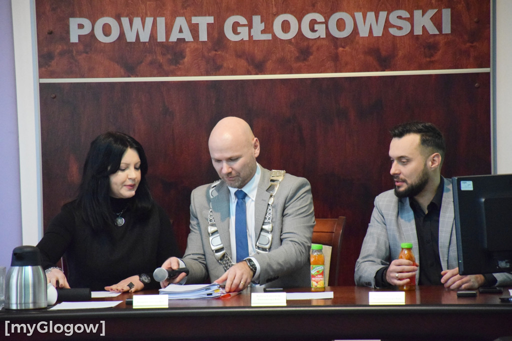 Sesja rady powiatu głogowskiego