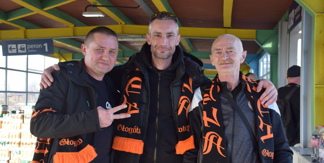 Specjalny pociąg z kibicami Chrobrego Głogów