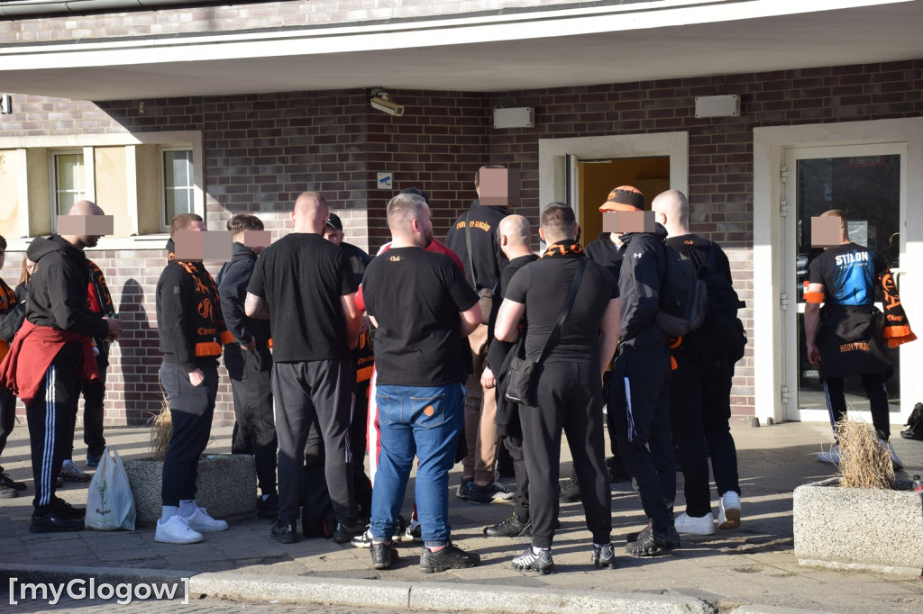 Specjalny pociąg z kibicami Chrobrego Głogów