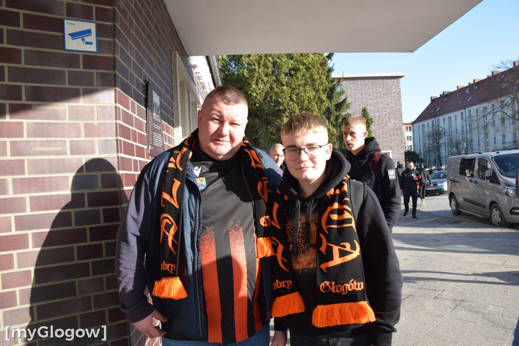 Specjalny pociąg z kibicami Chrobrego Głogów