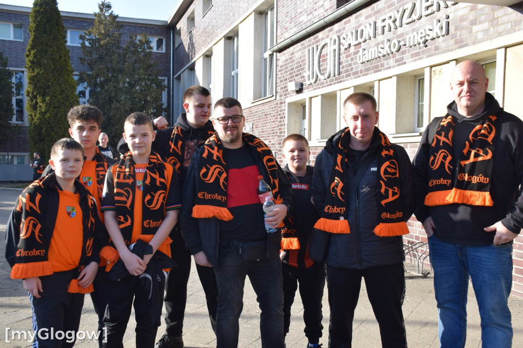 Specjalny pociąg z kibicami Chrobrego Głogów