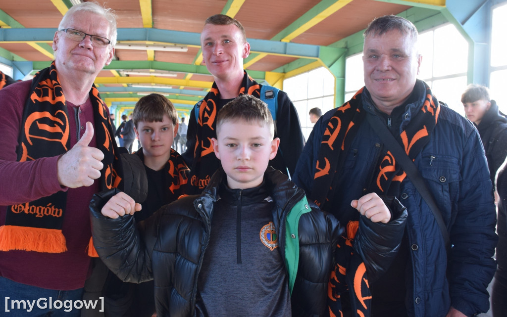 Specjalny pociąg z kibicami Chrobrego Głogów