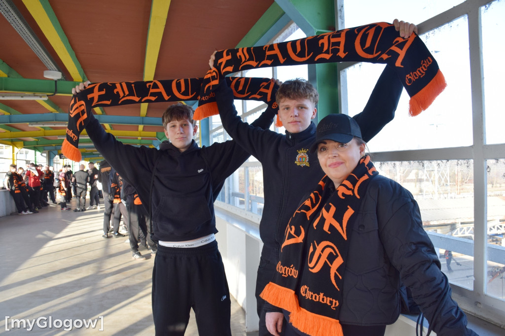 Specjalny pociąg z kibicami Chrobrego Głogów