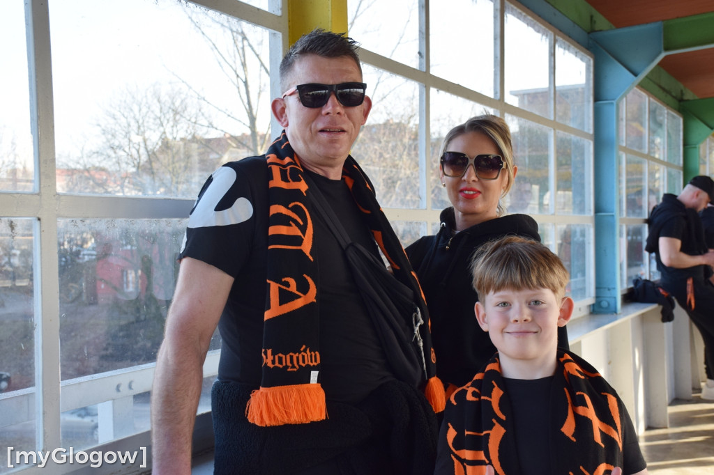 Specjalny pociąg z kibicami Chrobrego Głogów