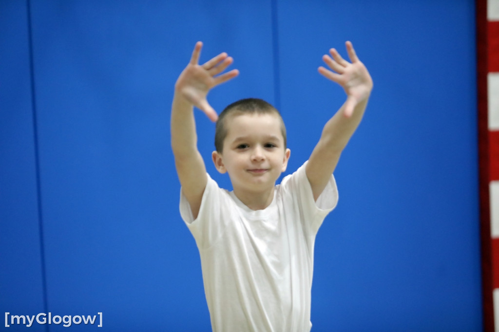 Chrobry w szkole. był trening i autografy