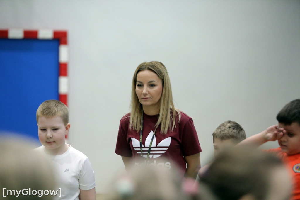 Chrobry w szkole. był trening i autografy