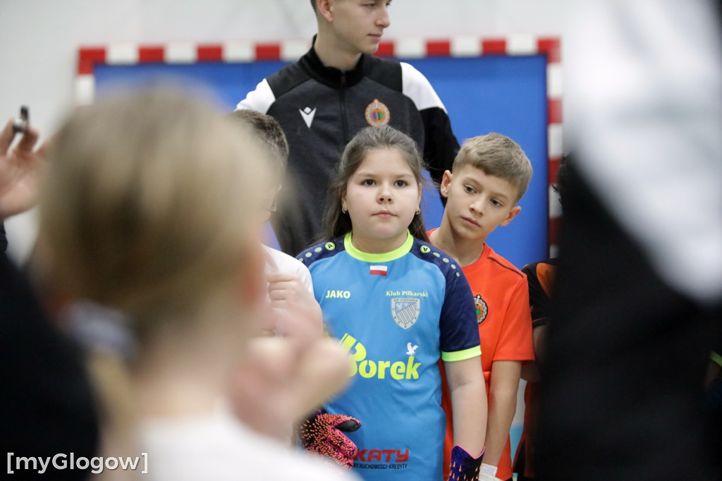 Chrobry w szkole. był trening i autografy