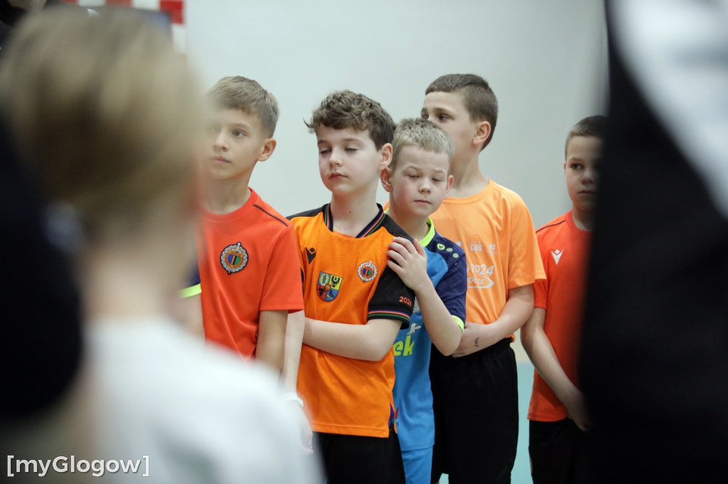 Chrobry w szkole. był trening i autografy