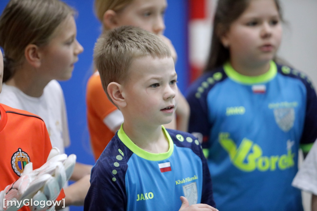 Chrobry w szkole. był trening i autografy