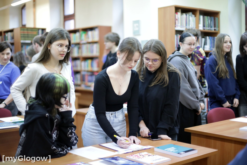 Gra biblioteczna? Tak zachęcają młodzież do czytania