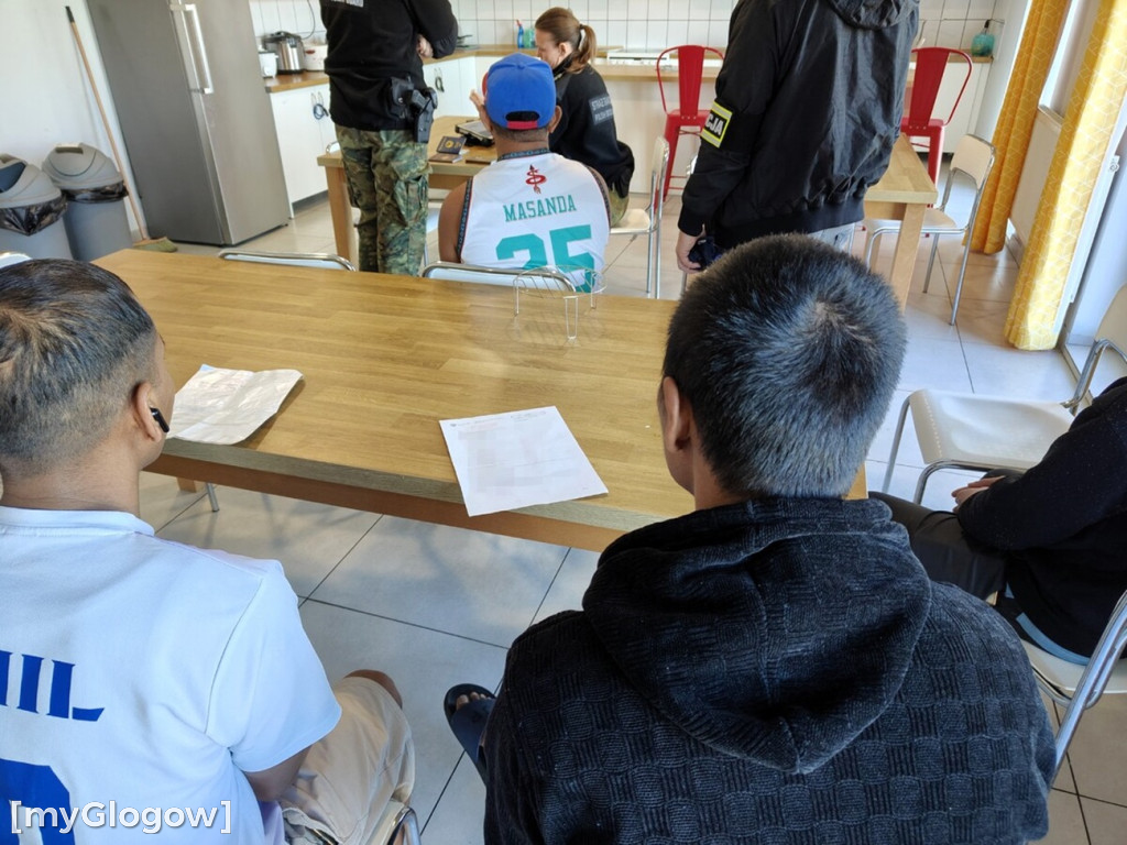 Sprawdzanie cudzoziemców