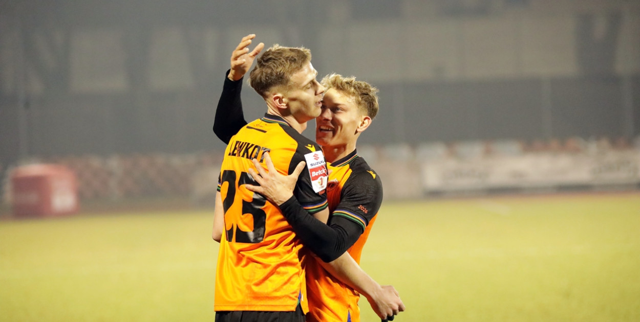 Magiczny wieczór Chrobrego! I wygrana u siebie