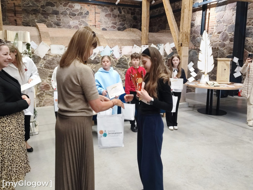 Powiatowy konkurs w Stodole Kultury w Jerzmanowej