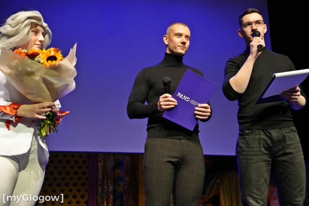 Egzamin zdany na scenie