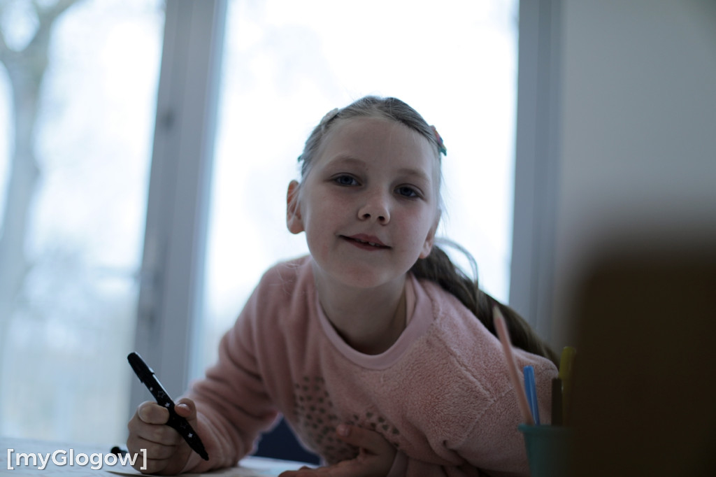 Całe rodziny malują maskotkę Neptuna