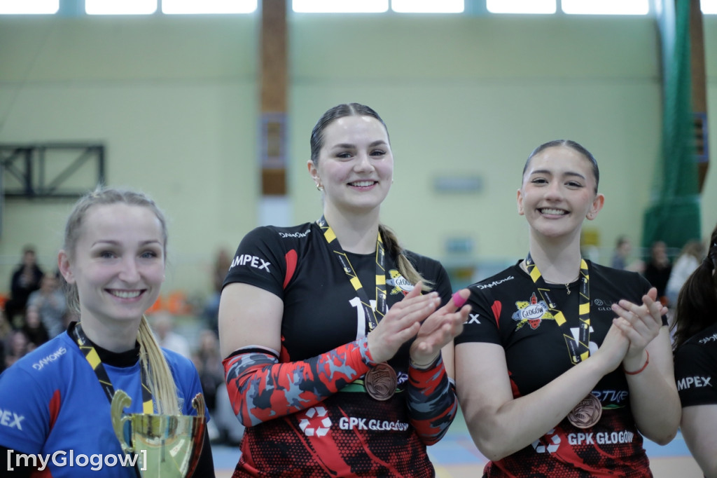 Siatkarki z Głogowa z brązowymi medalami