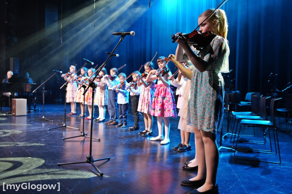 Muzyka filmowa w MOK-u