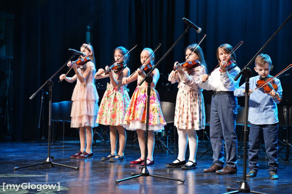 Muzyka filmowa w MOK-u