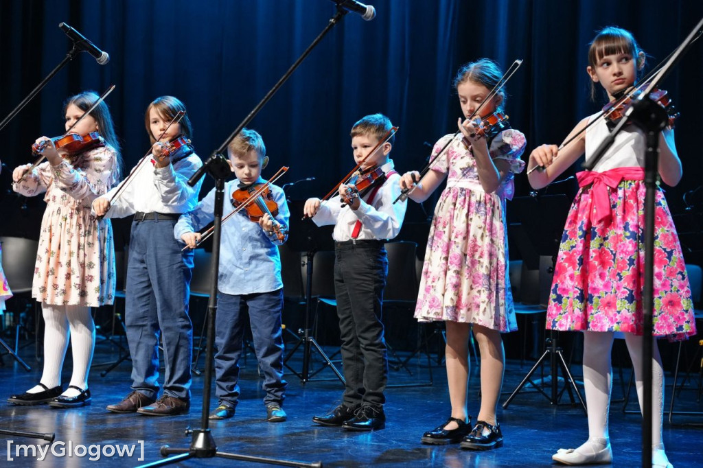 Muzyka filmowa w MOK-u