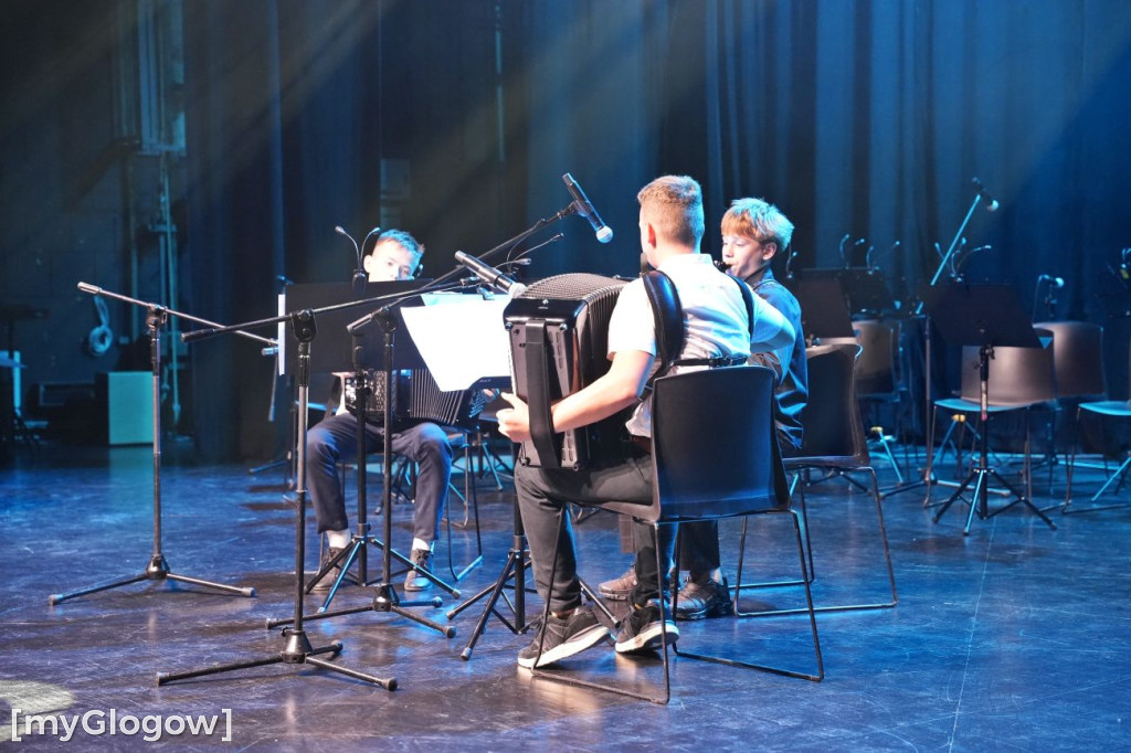 Muzyka filmowa w MOK-u