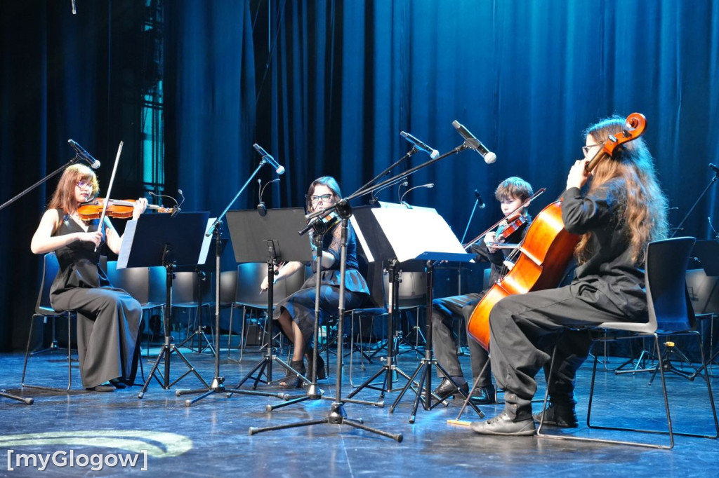 Muzyka filmowa w MOK-u