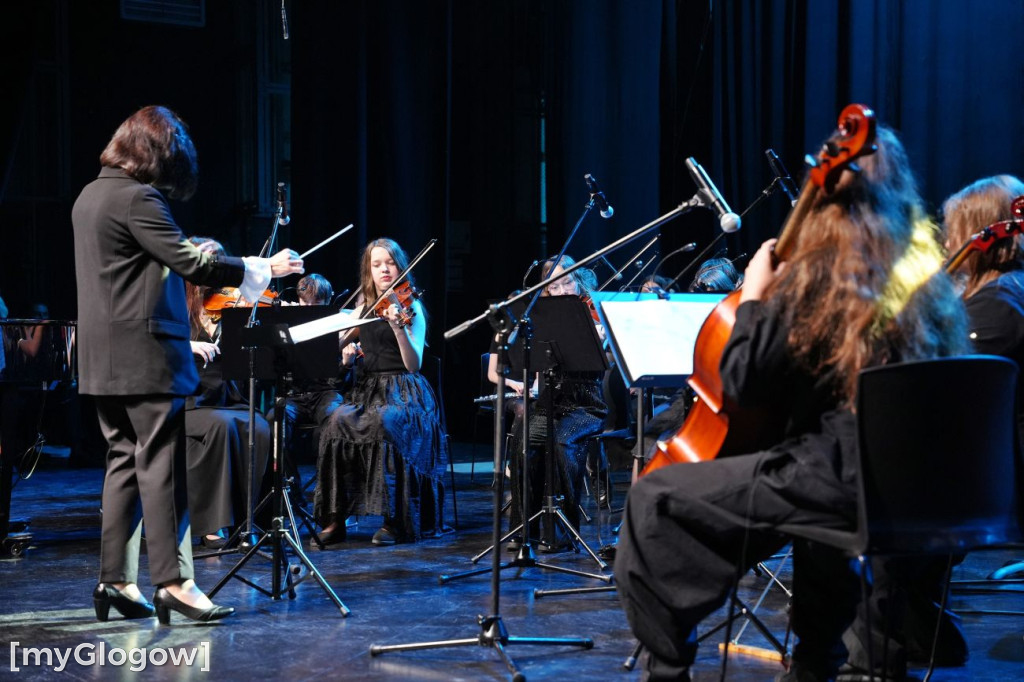 Muzyka filmowa w MOK-u